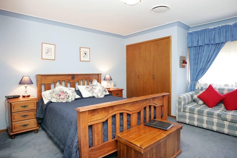 Lavender House Bed & Breakfast Entrance Екстериор снимка